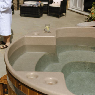Kirami Comfort Family M Hot Tub