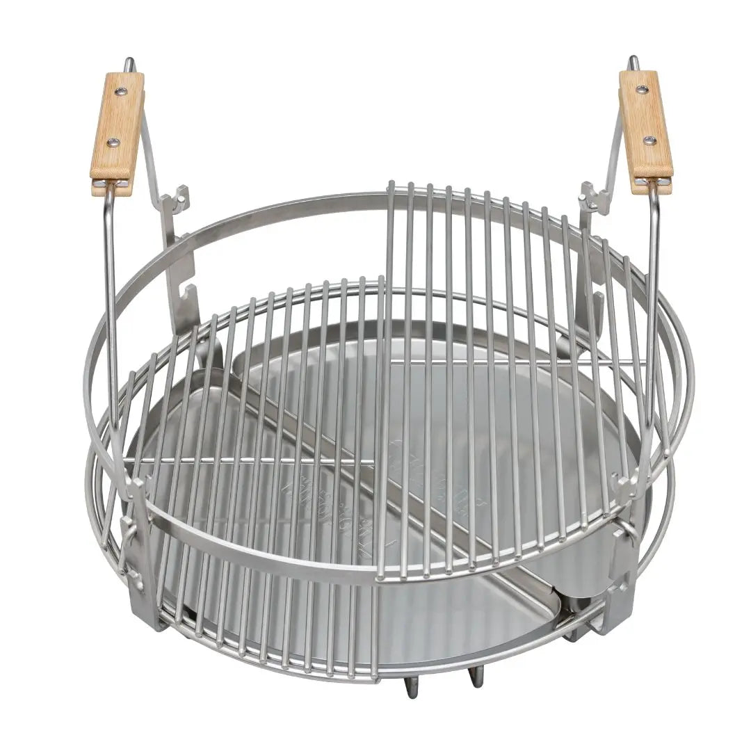 Monolith Kamado Grill.55 smart grid system on white background