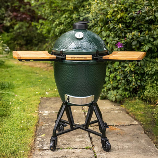 Big Green Egg Integrated Nest and Acacia Shelves