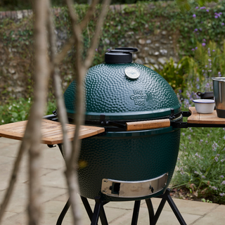 Big Green Egg Integrated Nest and Acacia Shelves