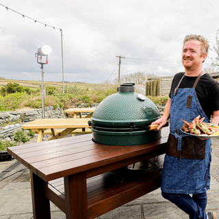 Big Green Egg Premium Royal Mahogany Table