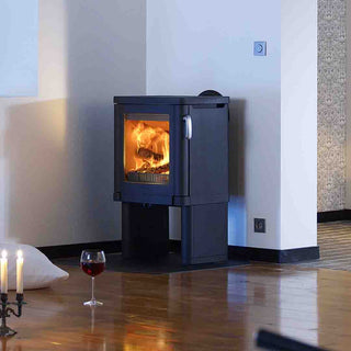 Contura 52 Cast Iron Wood Burning Stove - 5kW