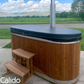 Old style kirami tiny hot tub