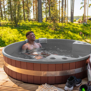 Kirami Comfort Family L Hot Tub