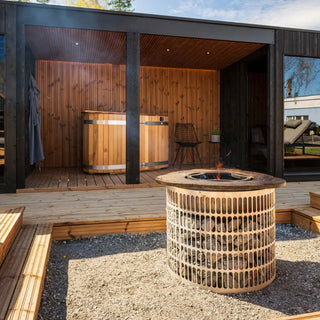 Kirami Finvision Terrace Misty with wood fired hot tub