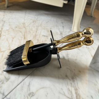 Brush and Shovel Set - Black/Brass