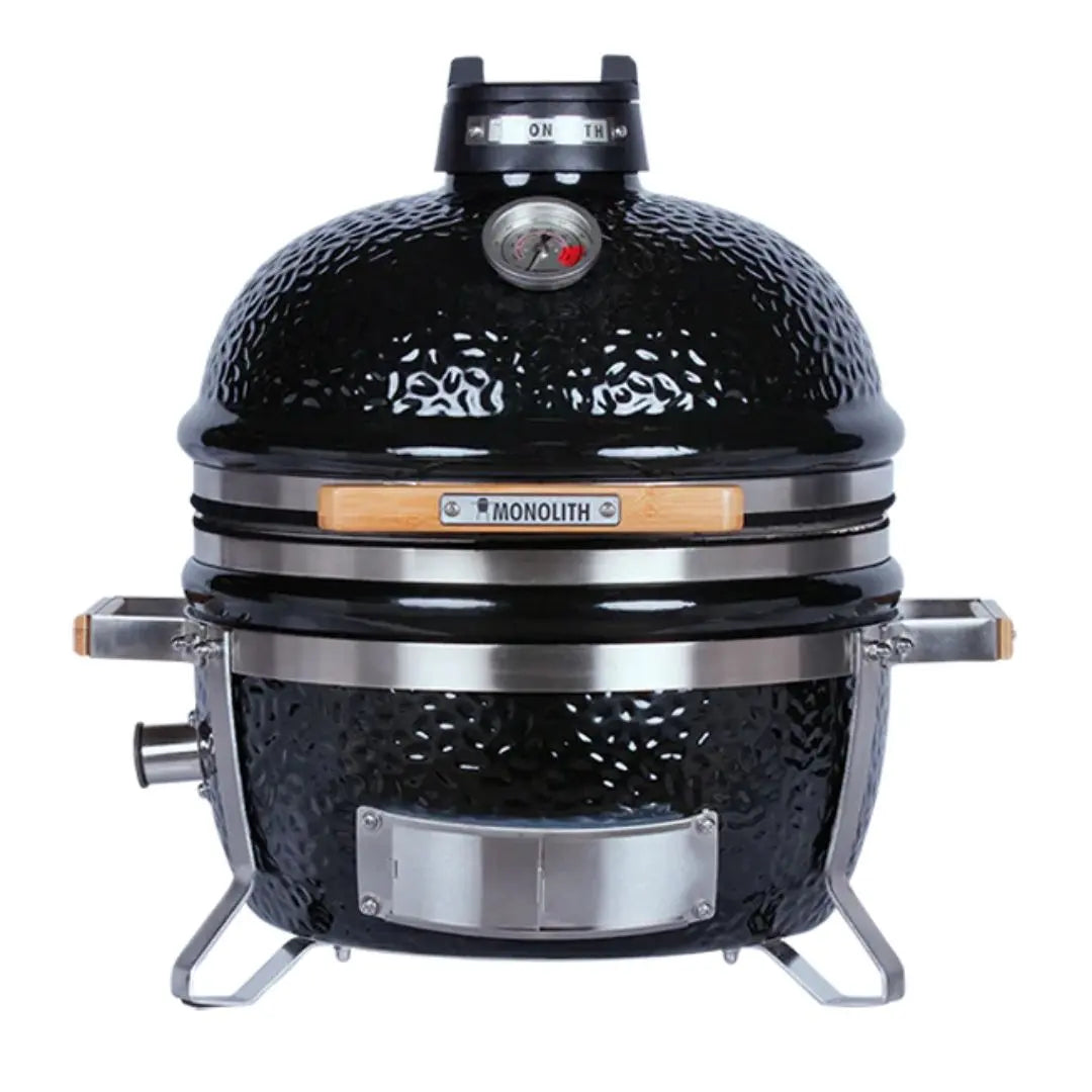 Black Monolith ICON 53cm barbecue grill on a white background