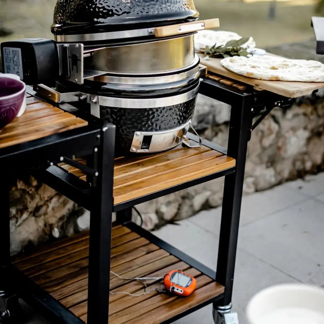 Monolith Kamado Grill BuggyTrolley ICON JUNIORLifestyle1