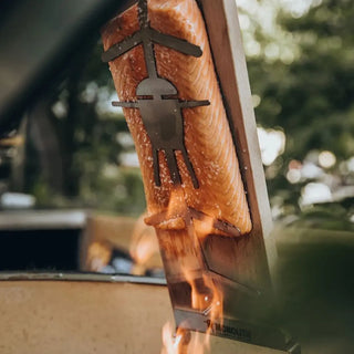 Monolith Kamado Grill Fish Plank with salmon fillet