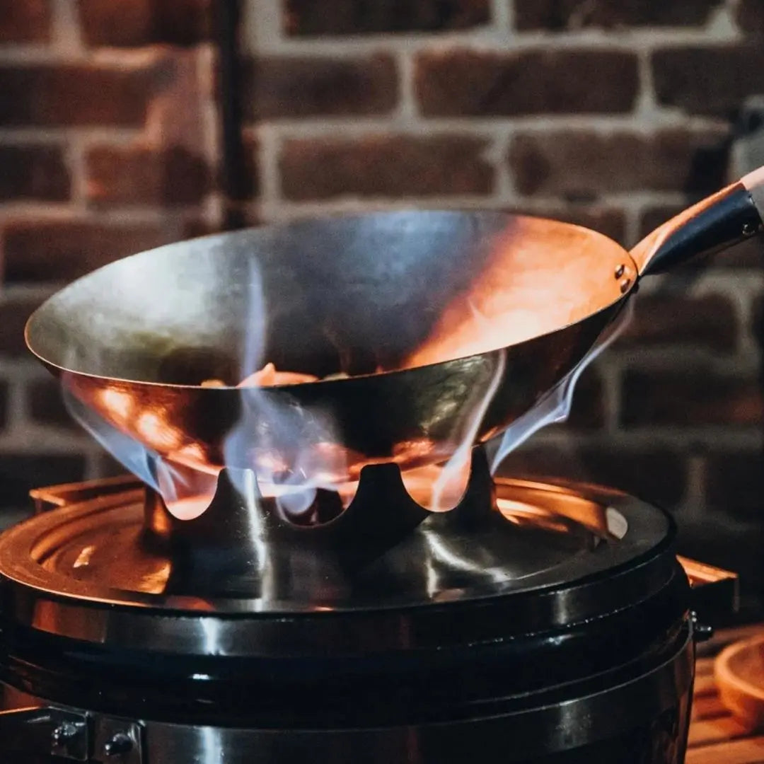 Monolith Kamado Grill Wok Stand Icon Junior stir fry
