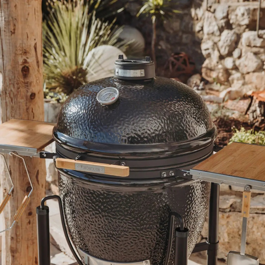 Monolith ONE.55 Kamado BBQ Grill with Cart
