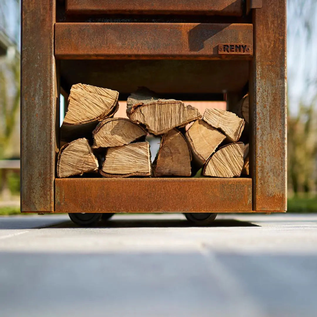 RB73 Quaruba L Mobile Outdoor Fireplace – CorTen Steel Wood Burner product detail view