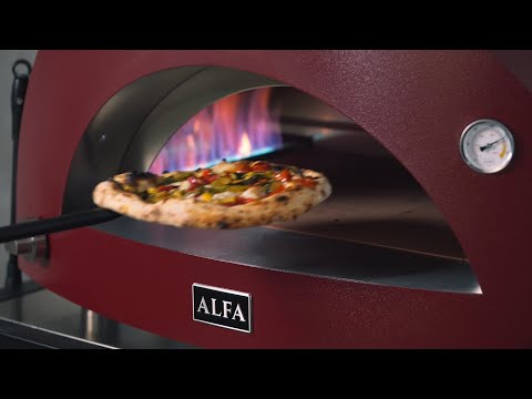 Alfa Pizza Oven moderno in use